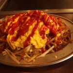 Okonomiyaki Hompo - オムそば