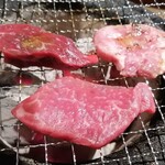 肉小屋 - 