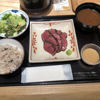 肉寿司 肉和食 KINTAN コレド室町 - 