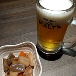 赤目のおやじ - ビールとお通し