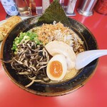 kyuushuura-memmotoyoshida - 水商 極 とんこつラーメン
                        ¥780