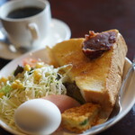 オレンジガーデン - サラダセット　ドリンク付きで500円