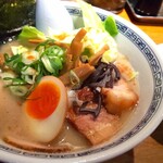 熊本ラーメン ひごもんず - 特製ラーメン 1030円