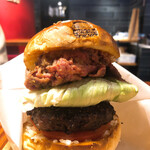 Burger Revolution Tokyo Wine & Bar - 