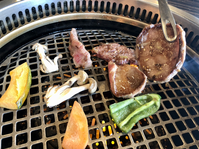 焼肉車 公津の杜 焼肉 食べログ