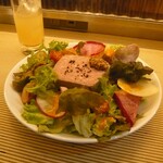 ビストロカラト - パテ100g サラダ 1540yen