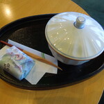 加賀屋 姉妹館 あえの風 - 部屋にあった能登めぐり、この旅館限定品