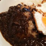 グリルキング - ハンバーグ  アップ  よく見えない(笑)(*≧∀≦*)