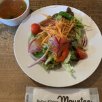 mountee - サラダとスープ