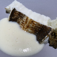 Takumi - ・ハマグリのエキスで煮たアナゴ
                    ・蕗の薹のジェノベーゼ
                    ・新玉ねぎのスープ
                    ・新玉ねぎとレフォール