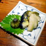 地酒喝采 かも蔵 - 【新潟】十全茄子の浅漬け（￥529）茄子の作付け面積は、新潟が日本一！ 巾着型のかわいい茄子です