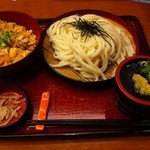 杵屋 - 親子丼定食