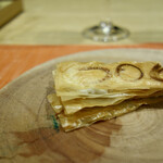 ロランジュ - 北見玉葱のタルトフランベ