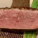 ロランジュ - 滝川鴨肉のスモーク　クミンと蜂蜜のキャラメリゼ