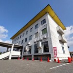 四日市港 第二船員会館 - 