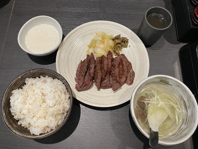 牛たん 若 六丁の目店 荒井 牛タン 食べログ