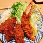 Sachifukuya - 海老フライとカキフライ定食