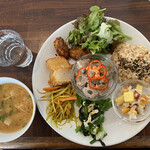 おねおね - ワンプレートランチ、おねおねごはん‼︎