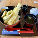 そば・玄米定食 へいわてい Soba Dining - 大あなご天丼。
            ¥1,280