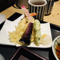 うなぎ和食  しら河 今池ガスビル店 - 天ぷらは、6種盛り♪