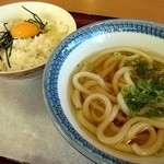 穂の川 - 朝定食、さぬきうどん（並）＋玉子かけごはん（並）で250円！