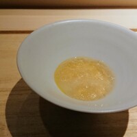 むら上 - 新玉ねぎのすり流しに天草のオリーブオイル