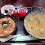 出合茶屋 - 猪汁わさび丼セット 1400円