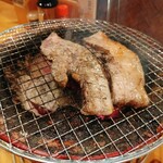 桑名とんちゃん ぶたの道 - サムギョプサル