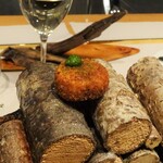 アルカナイズ - 夕食：タパス（天城軍鶏 アルチキタンドリー）