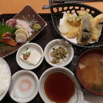 まるとく食堂 - 刺身と天ぷら御膳