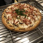 北島亭 - タルトフランベ