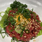 平和亭 - 炙りユッケ 1,200円 