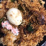 バンダラ ランカ - チョロリンとライタをかけながらパクリんちょ。