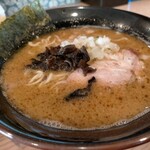 柴田商店 - とんこつ醤油ラーメン600円