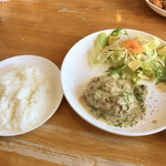 ボン・カフェー - ハンバーグとライス