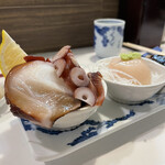 佐平 - 先付けのタコとホタテ