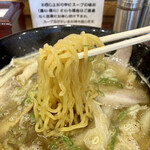 Hachimiisshin - 美味しい麺、中太