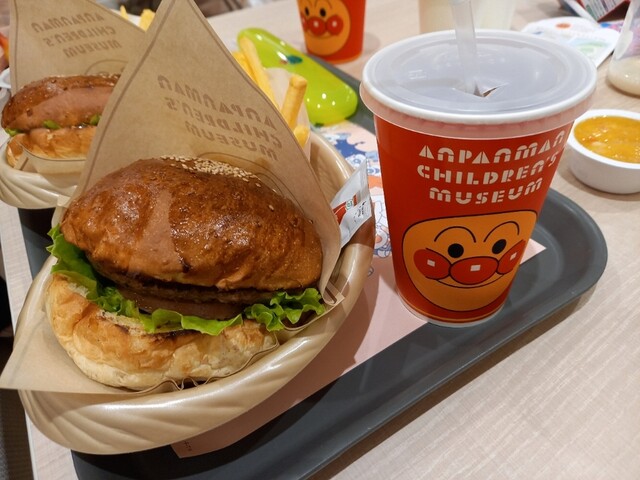 ハンバーガーやさん 新高島 ハンバーガー 食べログ