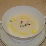 クイーンズコート グランシャリオ - 