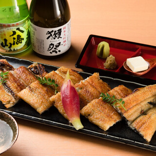 当店の鰻料理と相性が良い日本酒を幅広くラインナップ！
