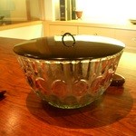 御料理 伊とう - ≪８月≫水もの。この大きなガラスの器は、６月に伺った時に、棚に飾ってありました。