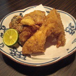 松もと - 河豚の唐揚げ。
