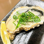 有限会社桝屋酒店   - 殻付き牡蠣