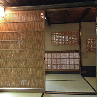 瓢亭 本店 - 正午過ぎに "くずや" に座し、午後三時過ぎまで寛ぐ