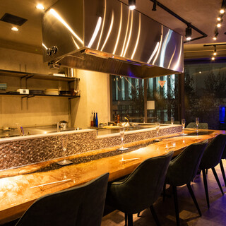 鉄板焼きWAGYU LIVERARY_2