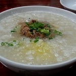 中華四川料理 天山 - 蘿蔔湯麺(ダイコンメン)