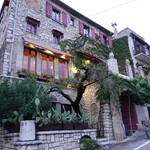 Hostellerie Jerome - ホテル側