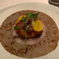 AZUR et MASA UEKI - シャドークィーンが練り込まれた皮は極薄で破けそう…