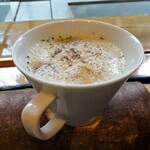 アルカナイズ - 朝食：かるく仕立てたオニオングラタンスープ