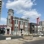 三日月屋 - 旧古河鉱業の建物